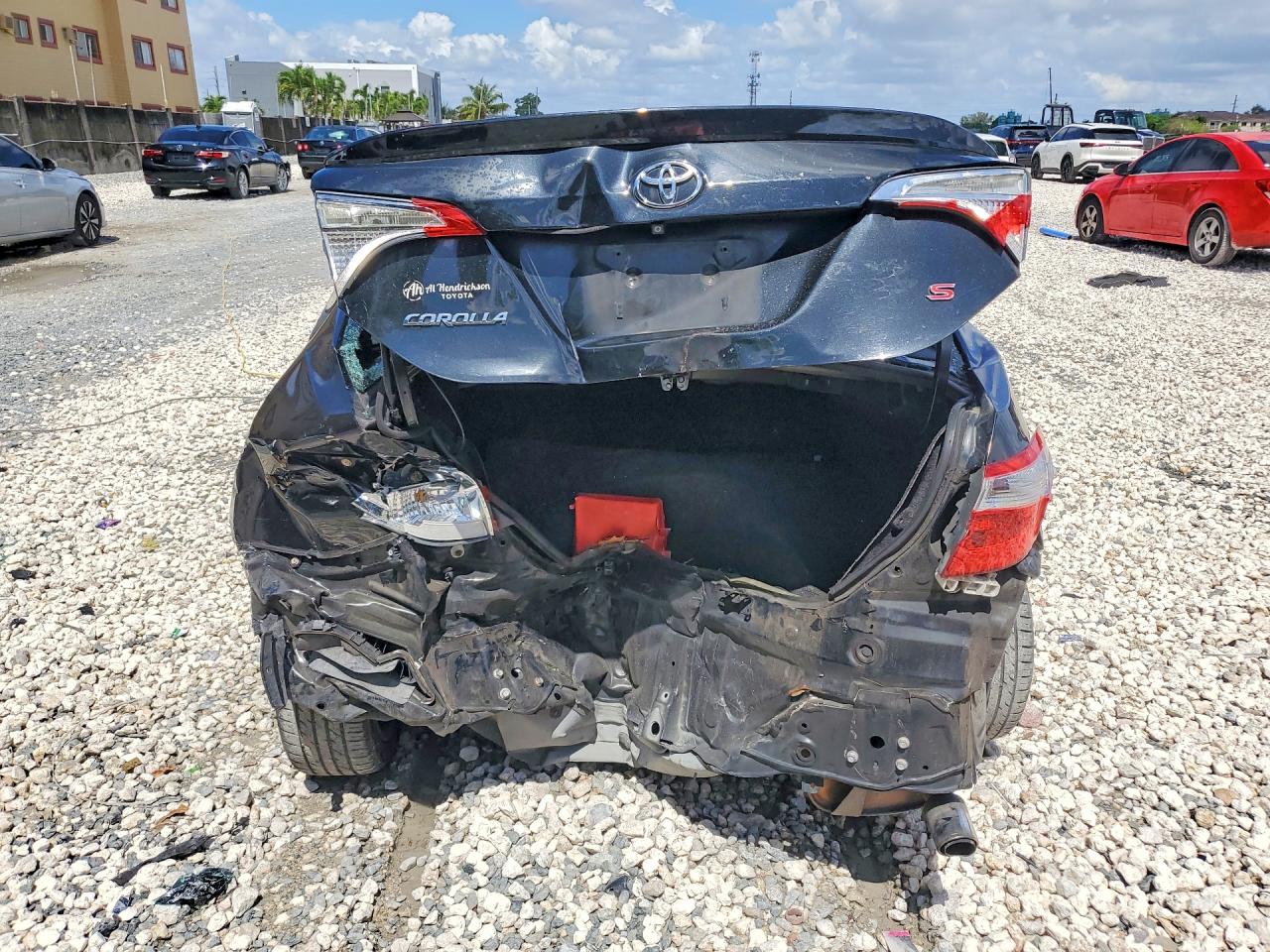 2015 TOYOTA COROLLA