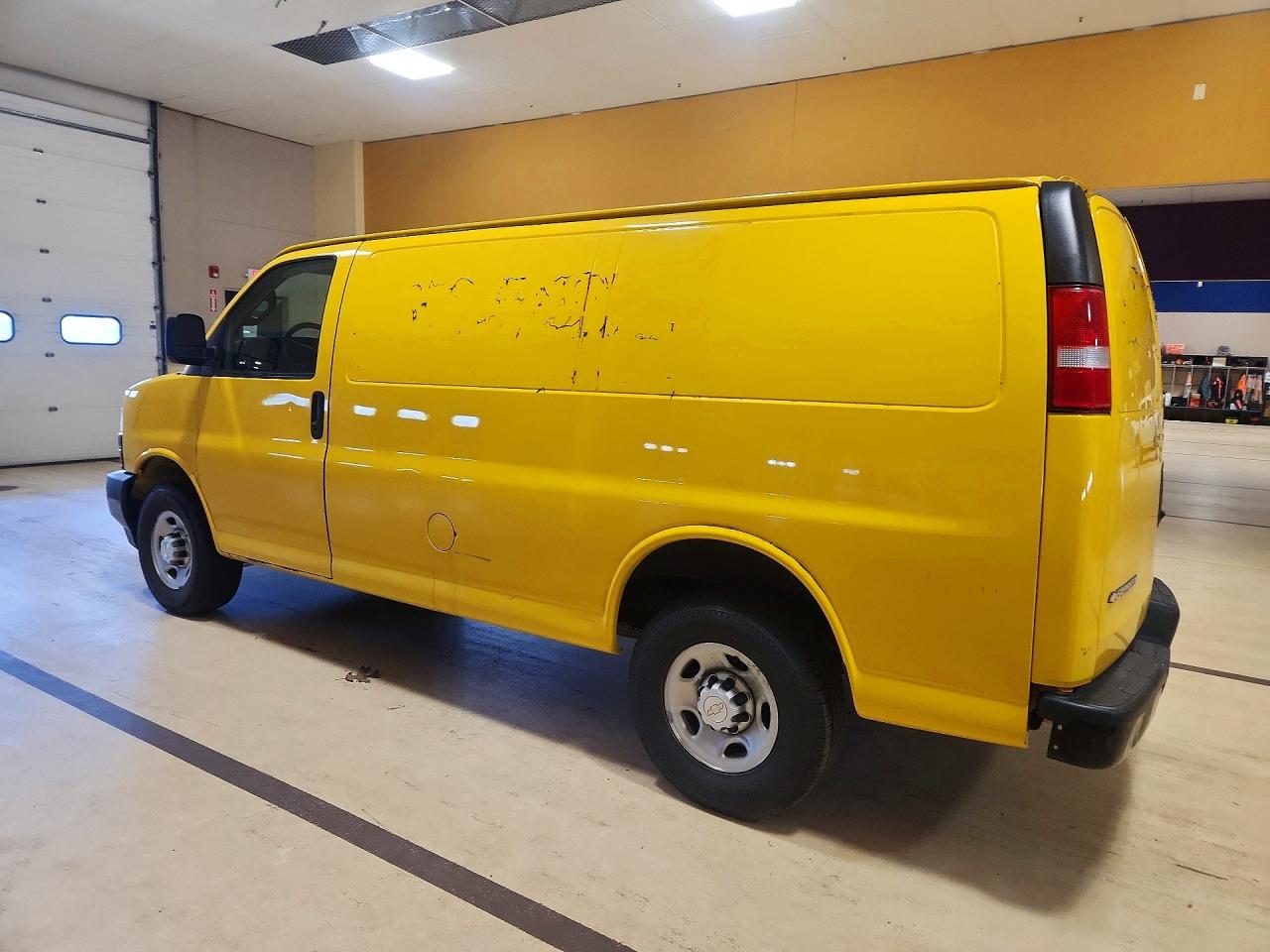 2019 CHEVROLET EXPRESS