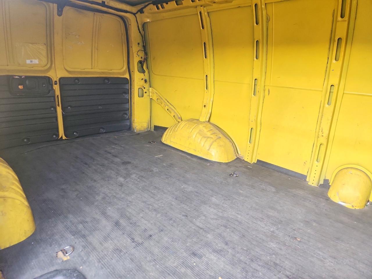 2019 CHEVROLET EXPRESS