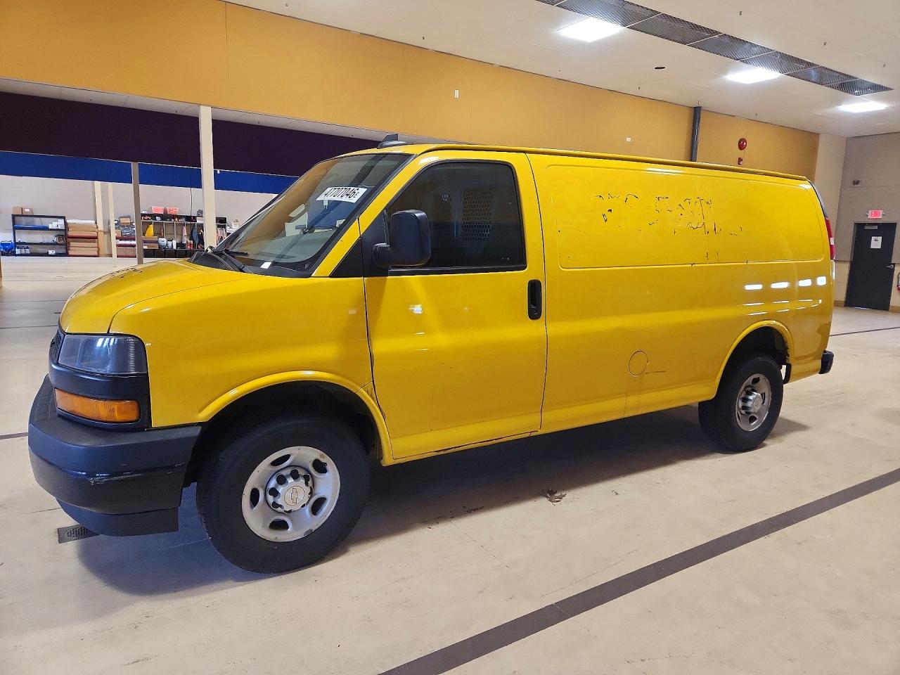 2019 CHEVROLET EXPRESS