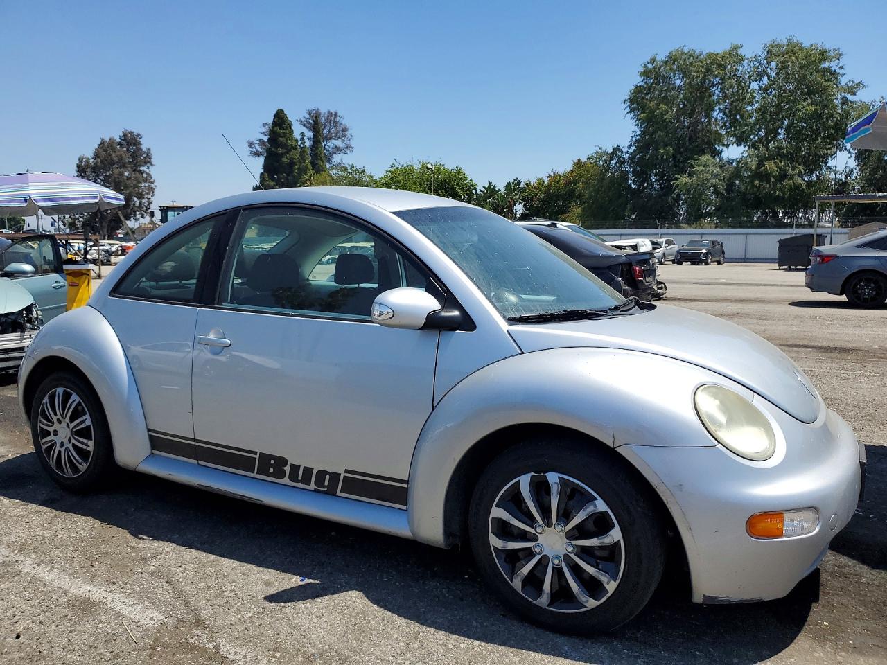 2004 VOLKSWAGEN BEETLE