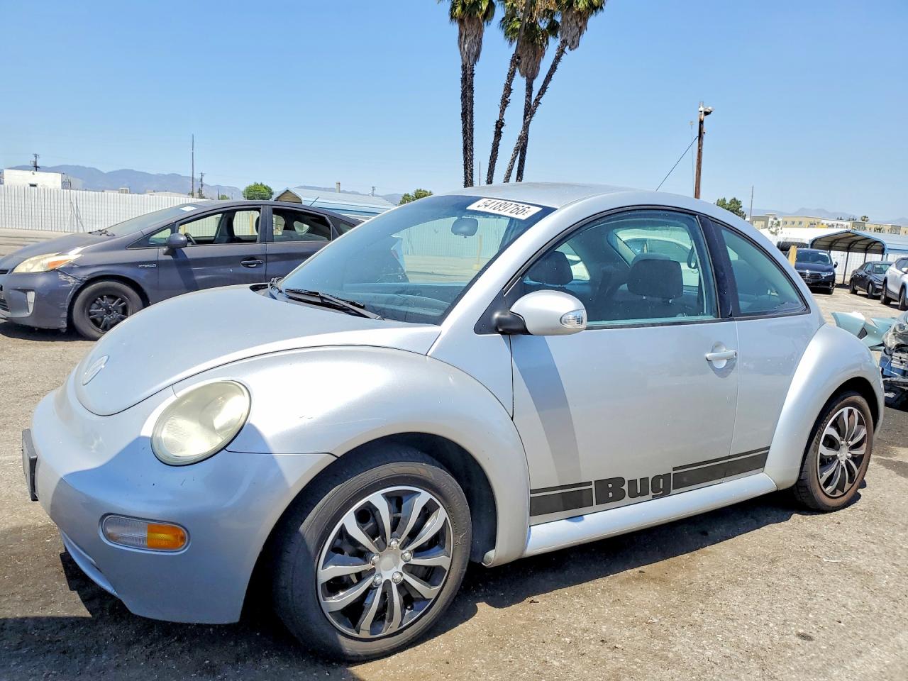 2004 VOLKSWAGEN BEETLE