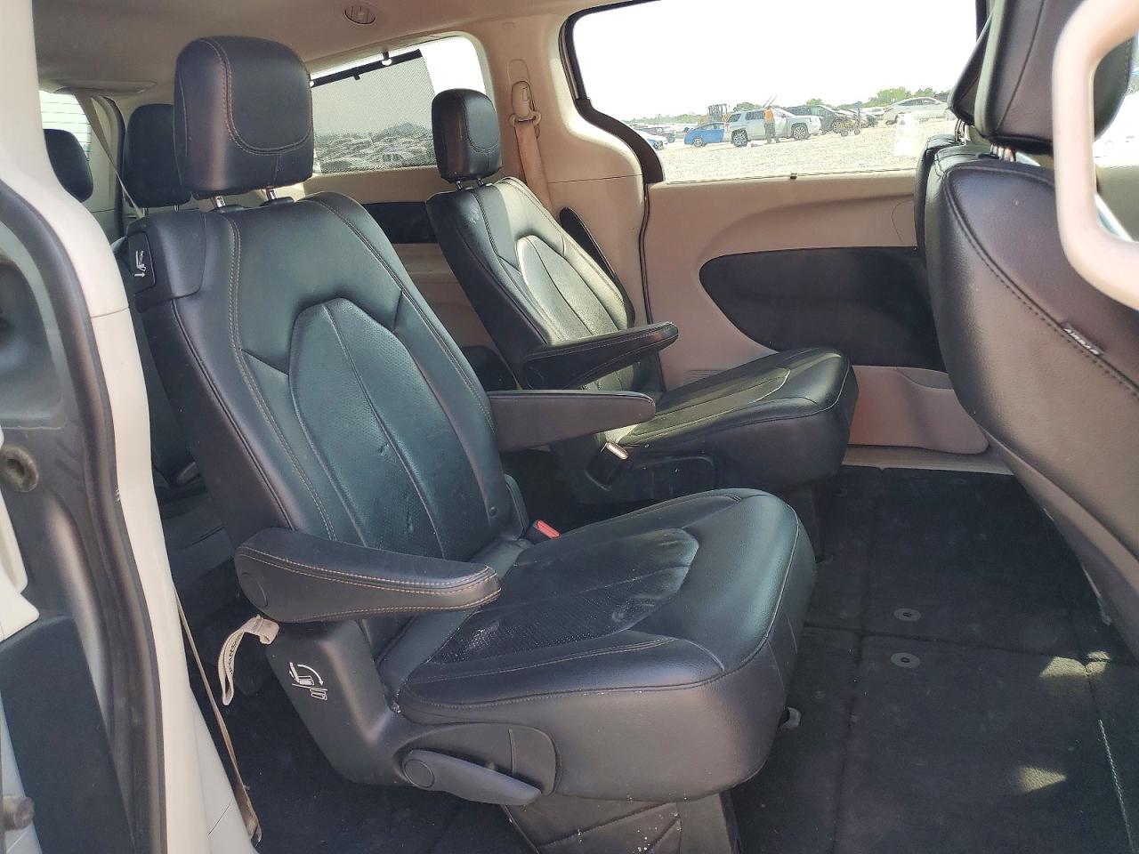 2020 CHRYSLER PACIFICA