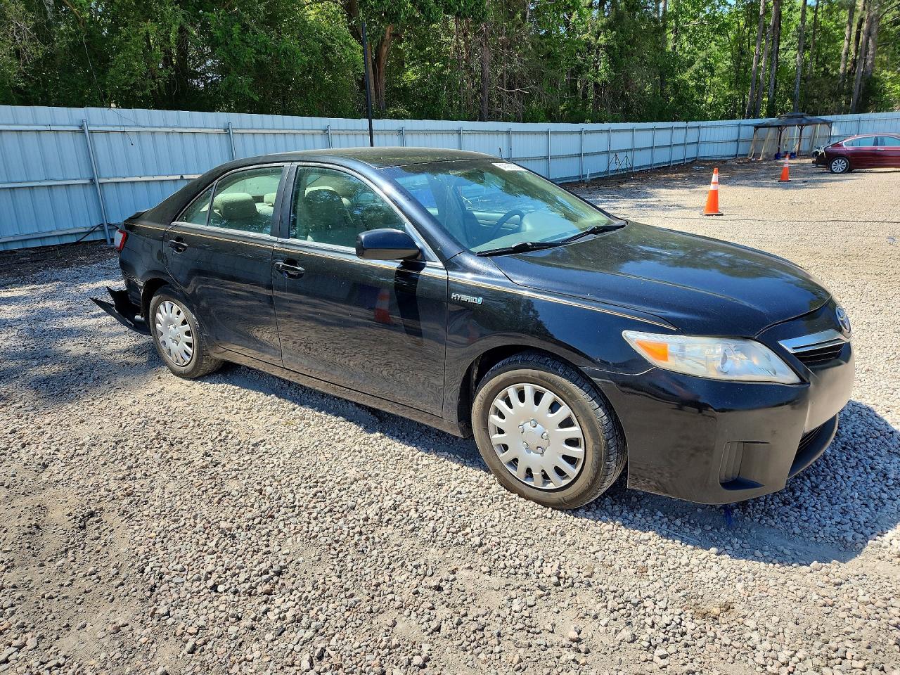 2011 TOYOTA CAMRY