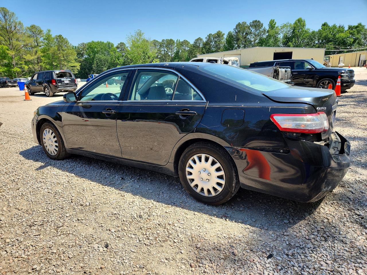 2011 TOYOTA CAMRY