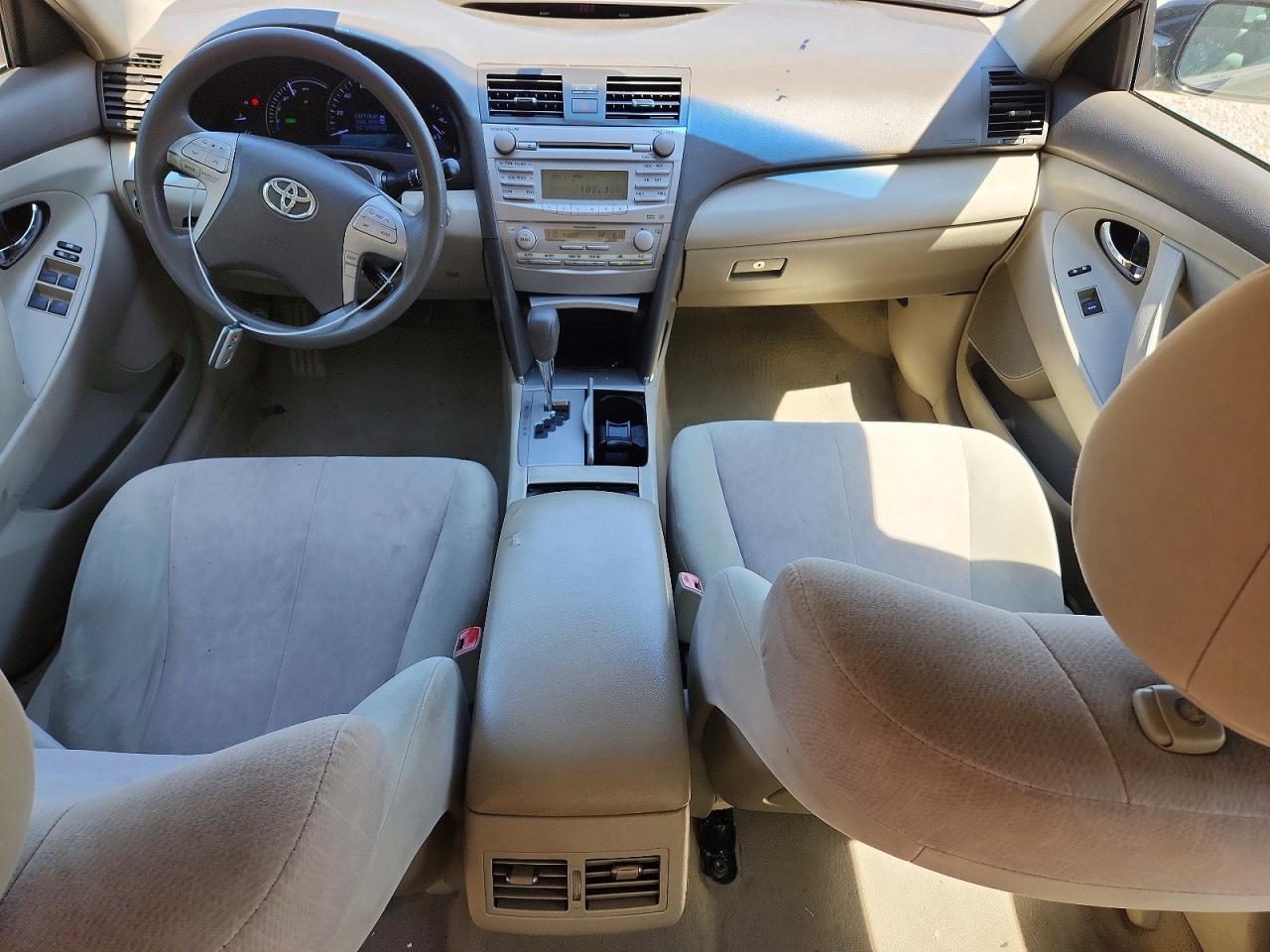 2011 TOYOTA CAMRY