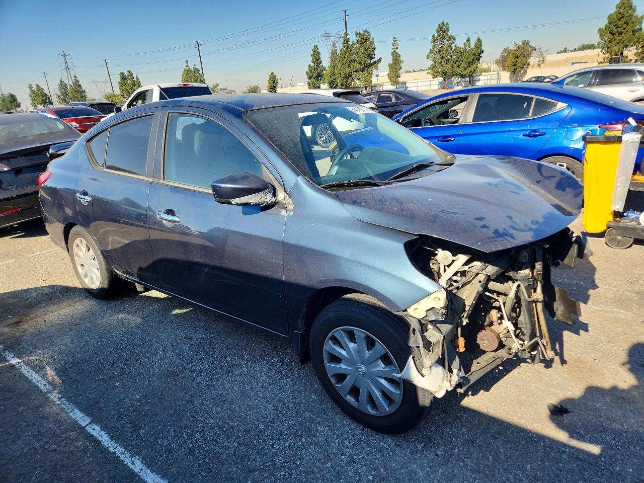 2015 NISSAN VERSA
