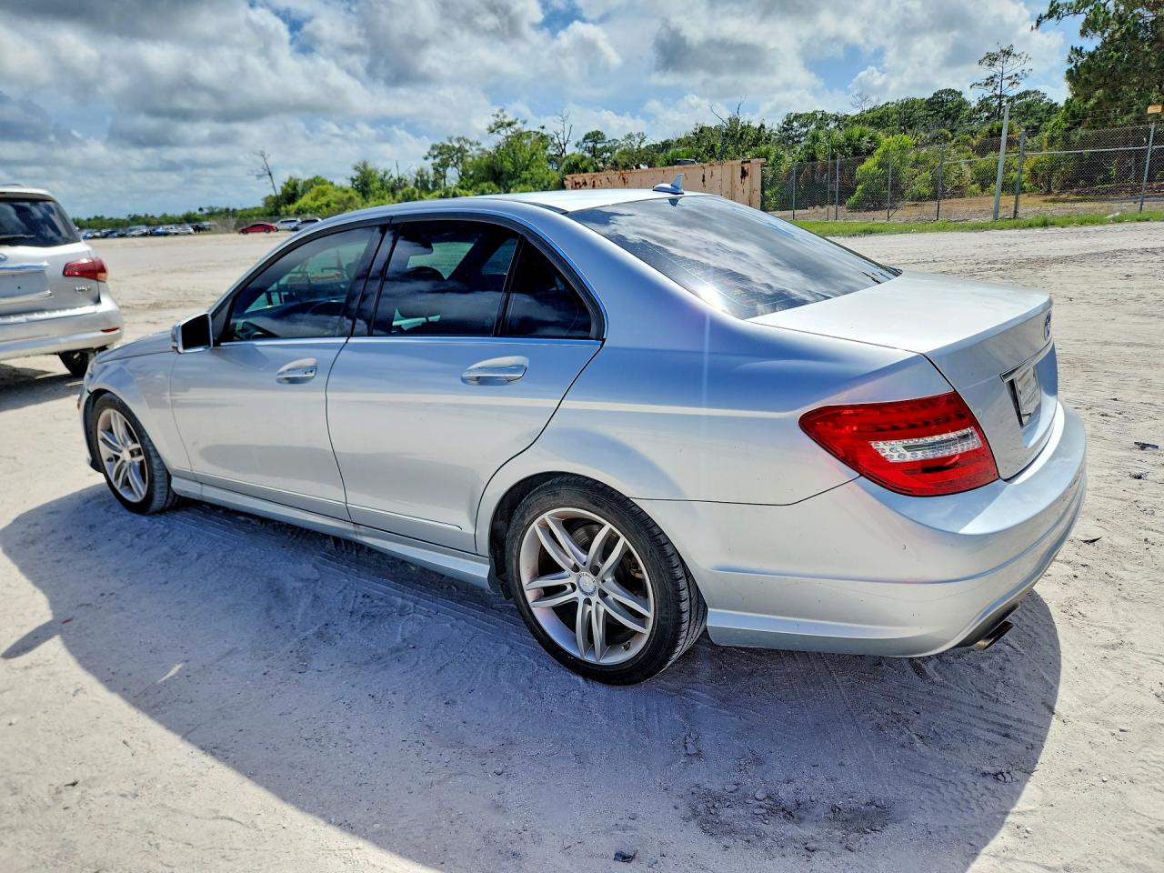 2014 MERCEDES-BENZ C-CLASS