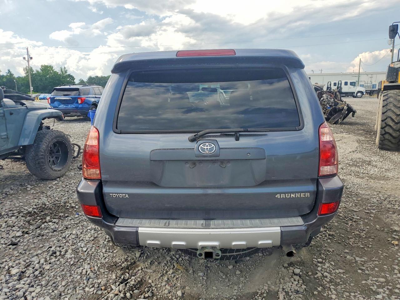 2004 TOYOTA 4RUNNER