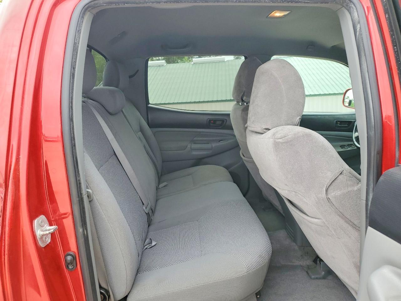 2010 TOYOTA TACOMA