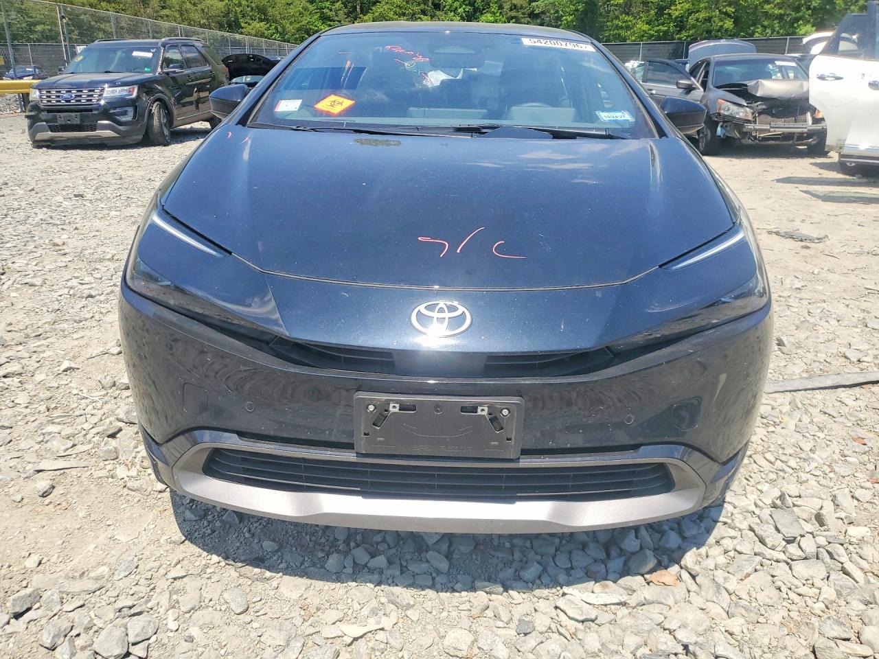 2024 TOYOTA PRIUS