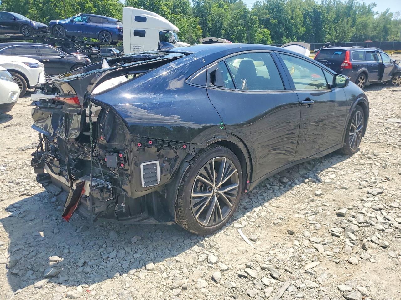 2024 TOYOTA PRIUS