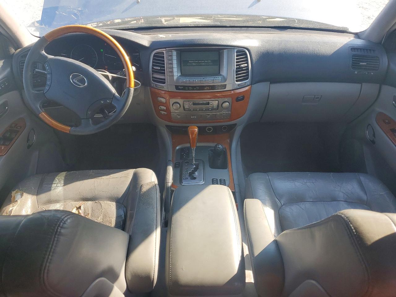 2005 LEXUS LX470