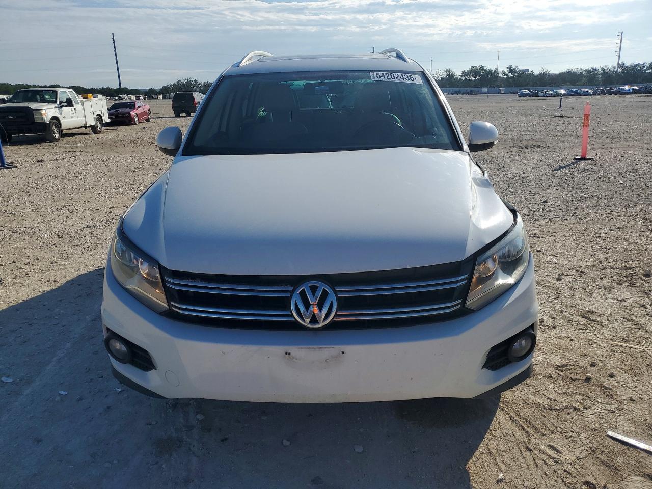 2013 VOLKSWAGEN TIGUAN