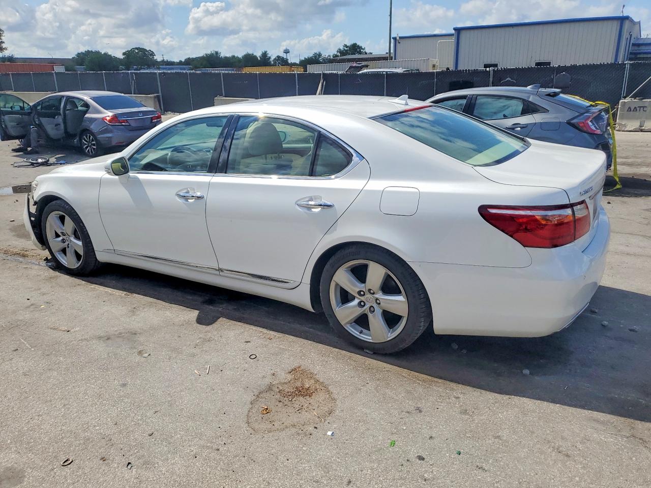 2010 LEXUS LS460