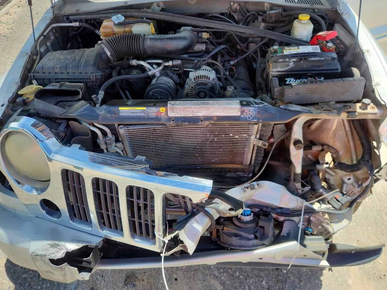 2006 JEEP LIBERTY