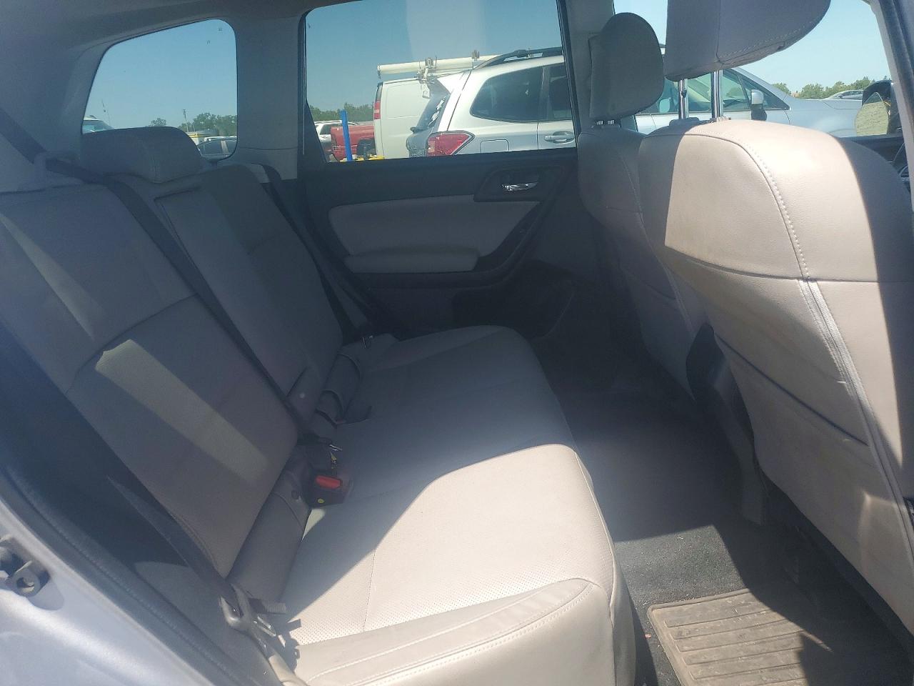 2017 SUBARU FORESTER