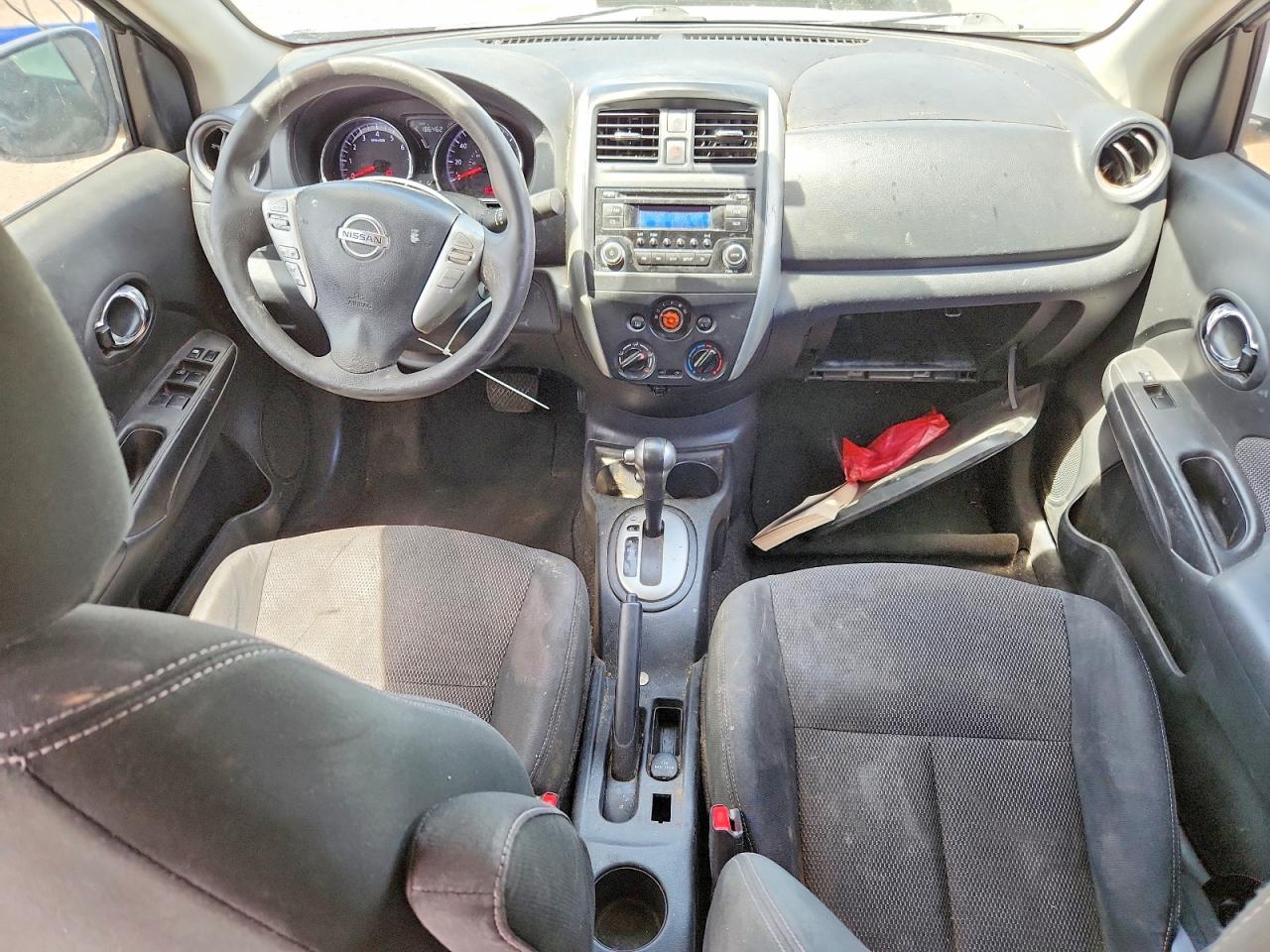 2016 NISSAN VERSA
