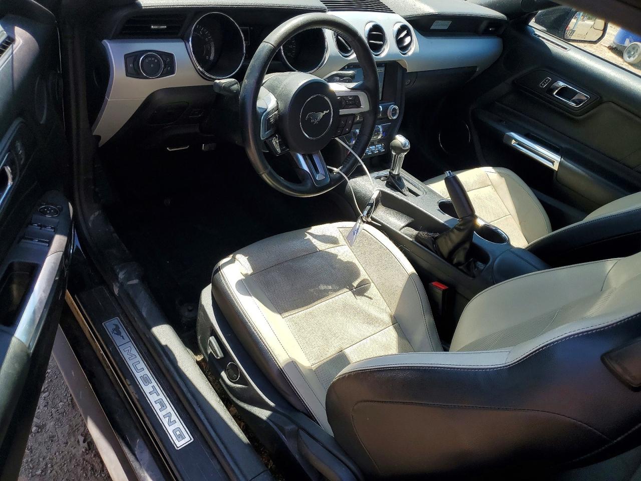 2017 FORD MUSTANG