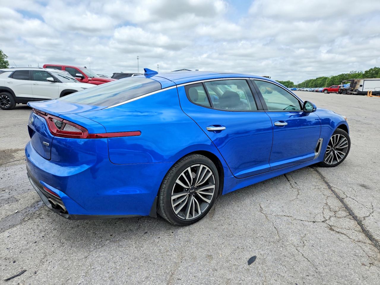 2018 KIA STINGER