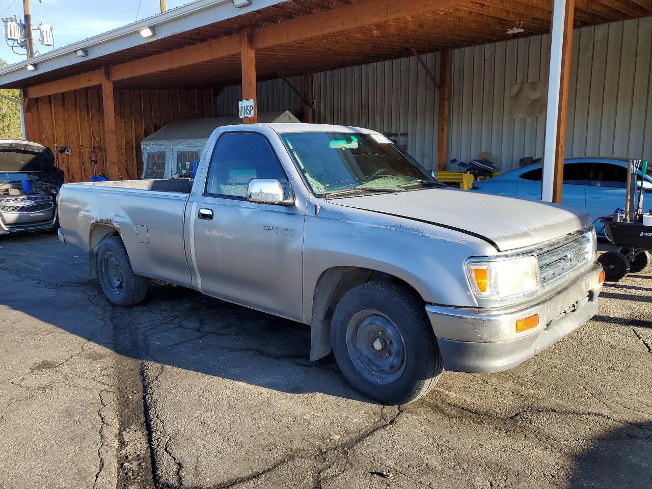 1993 TOYOTA T100