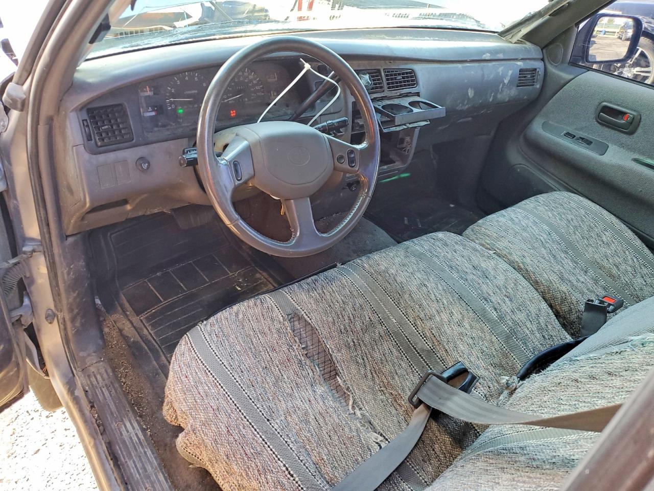 1993 TOYOTA T100