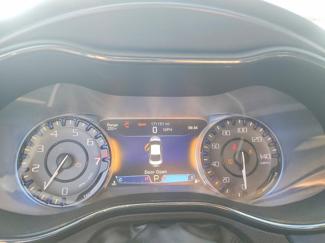 2015 CHRYSLER 200