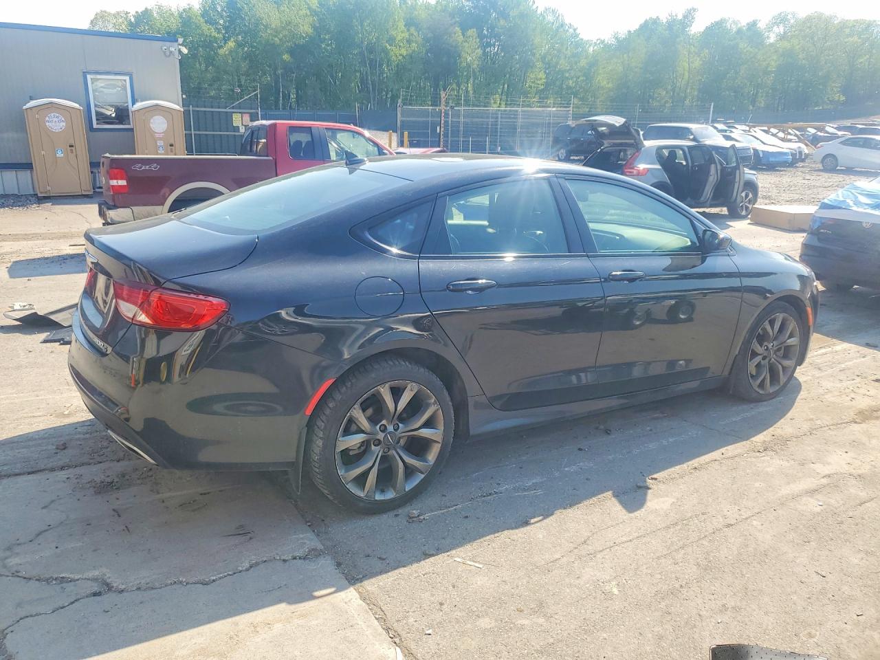 2015 CHRYSLER 200