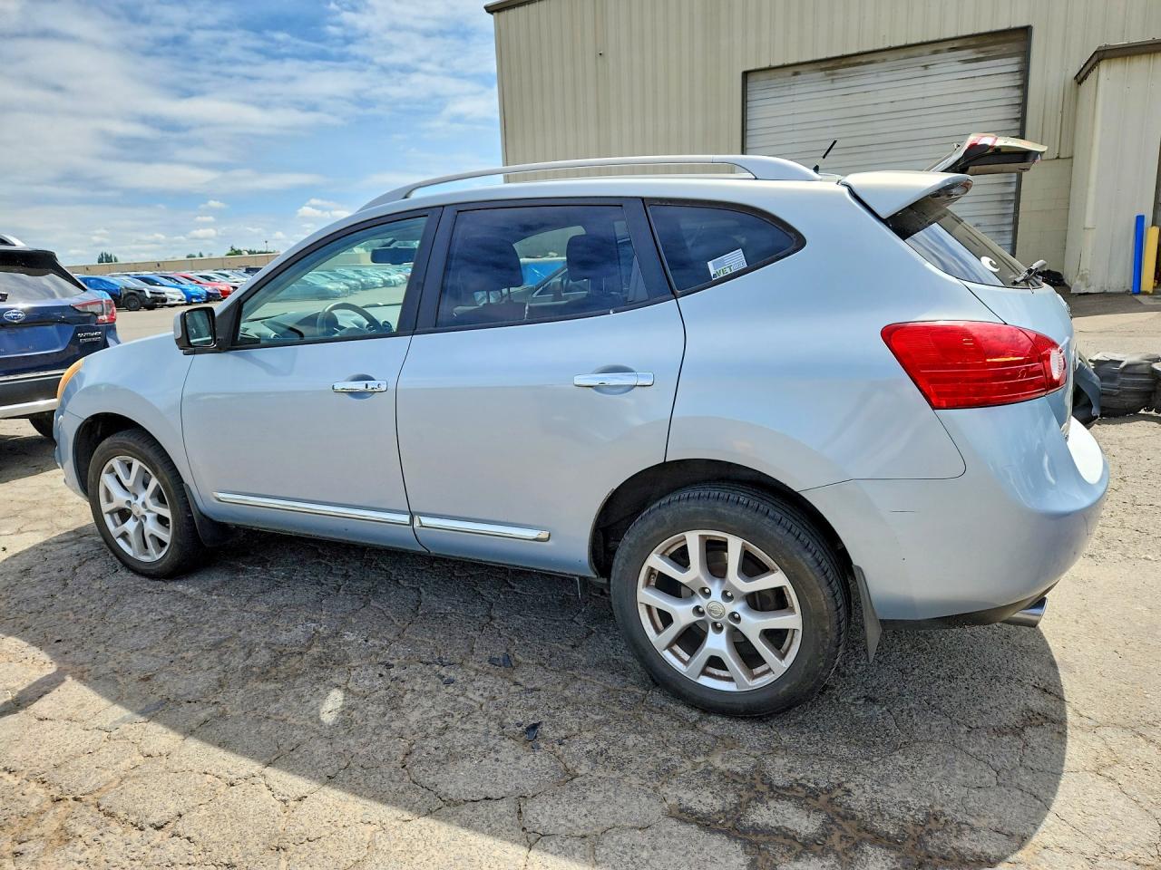2013 NISSAN ROGUE