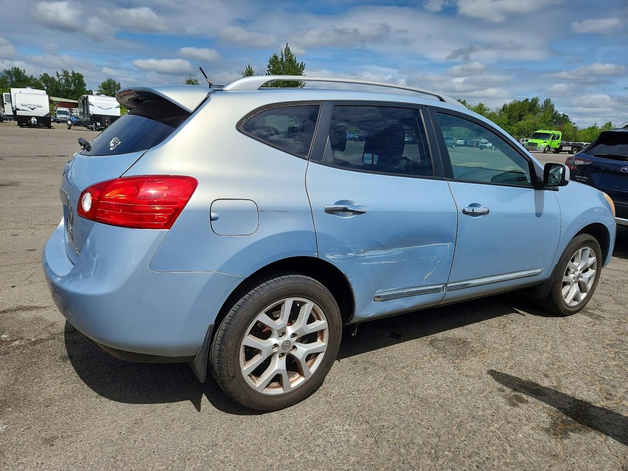 2013 NISSAN ROGUE