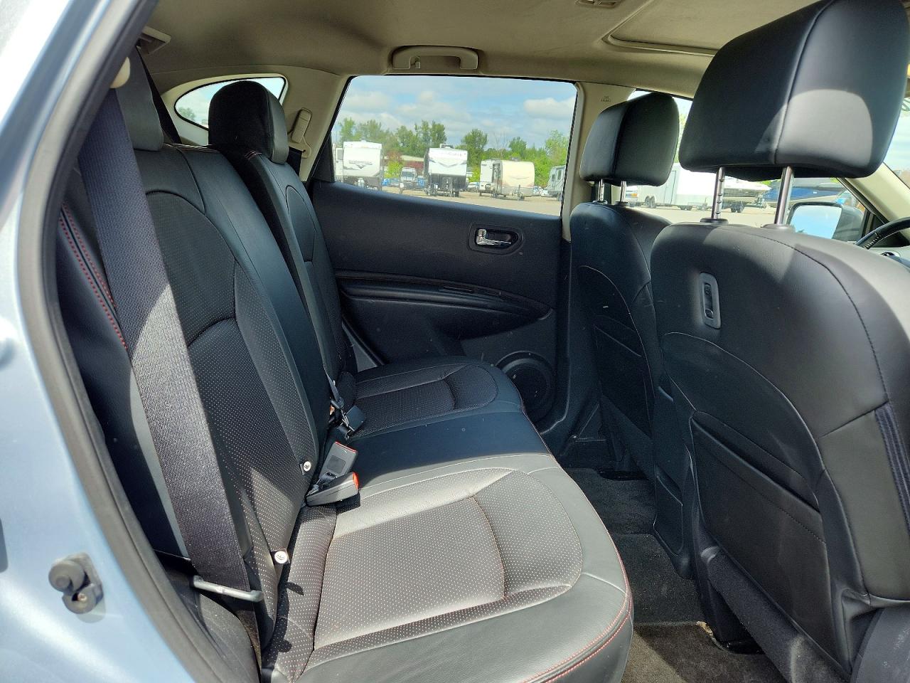 2013 NISSAN ROGUE
