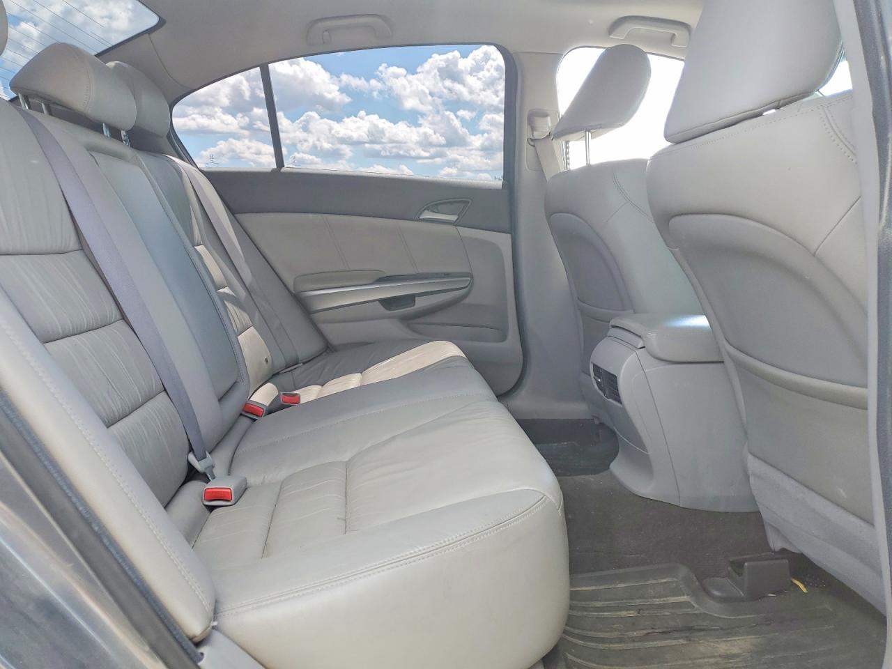 2010 HONDA ACCORD