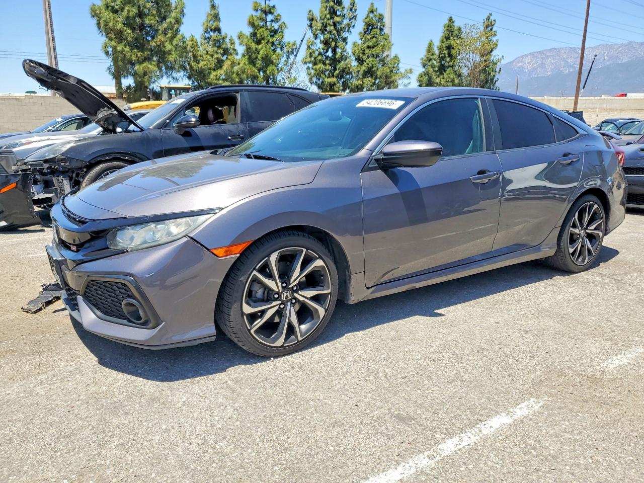 2018 HONDA CIVIC