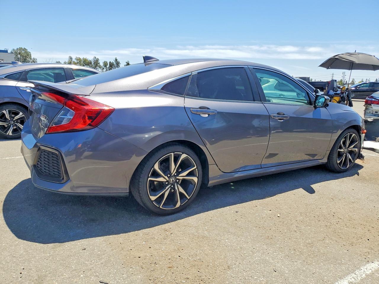 2018 HONDA CIVIC