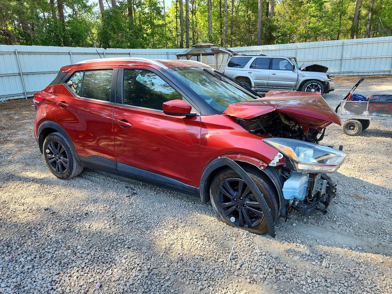 2020 NISSAN KICKS
