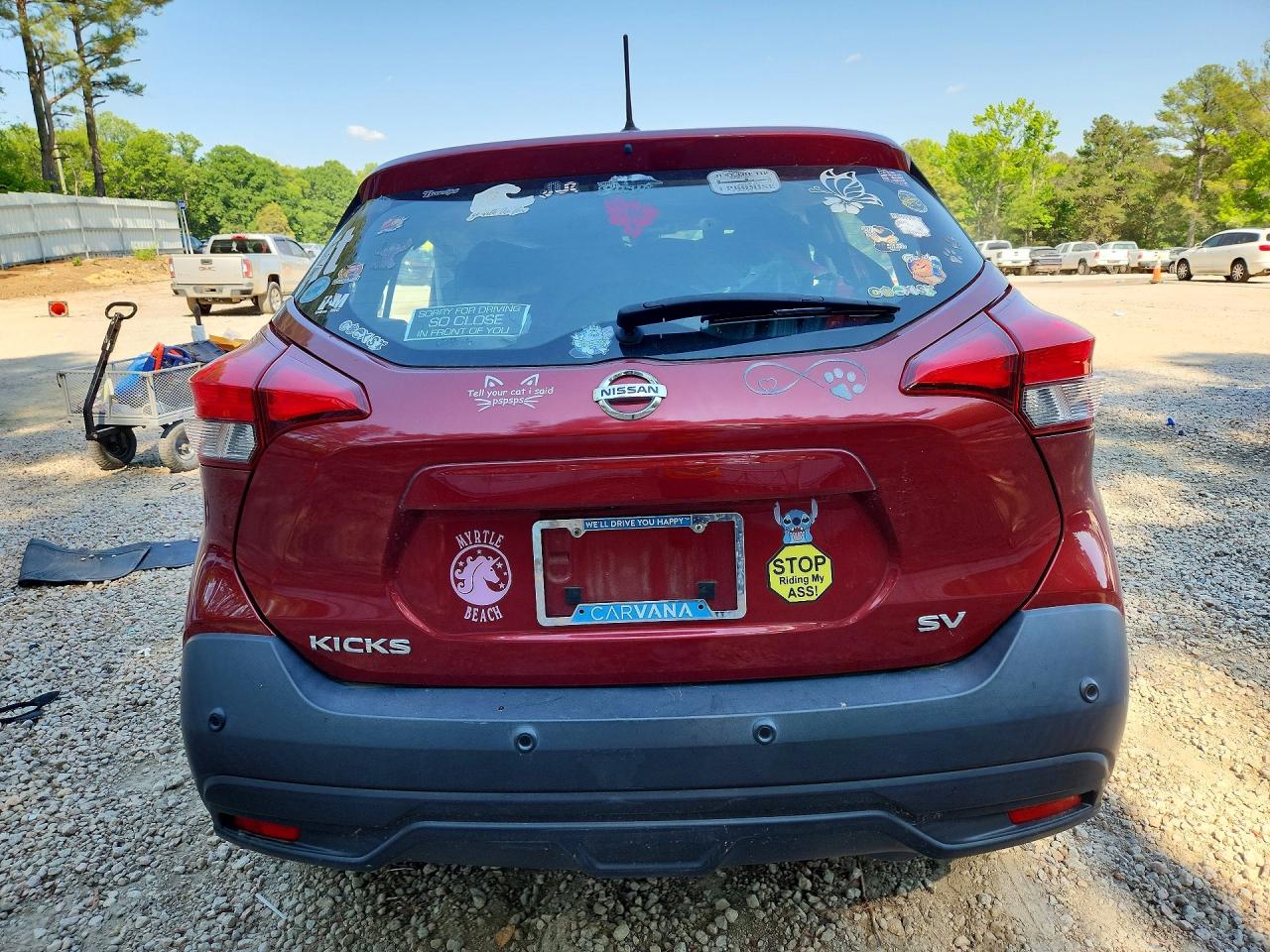 2020 NISSAN KICKS