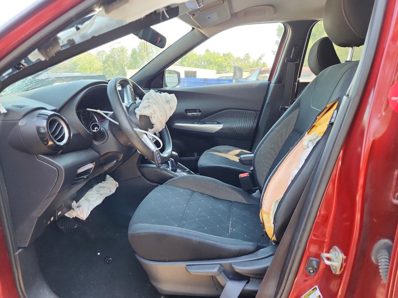 2020 NISSAN KICKS