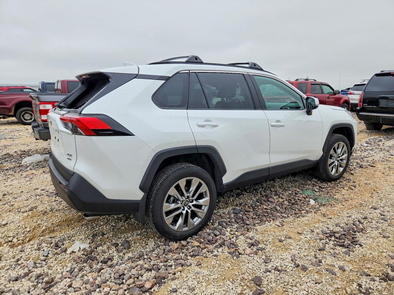 2023 TOYOTA RAV4