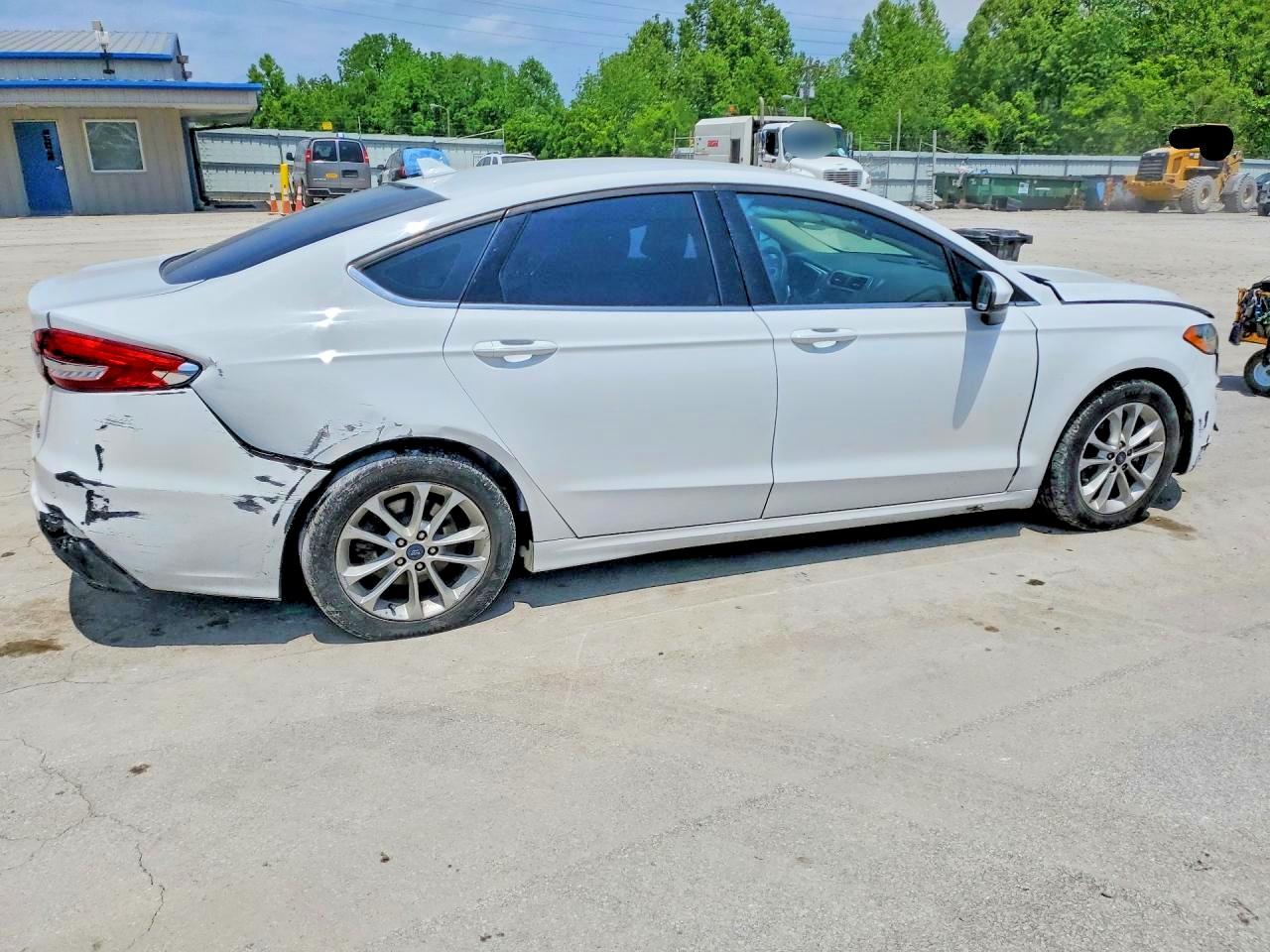 2019 FORD FUSION