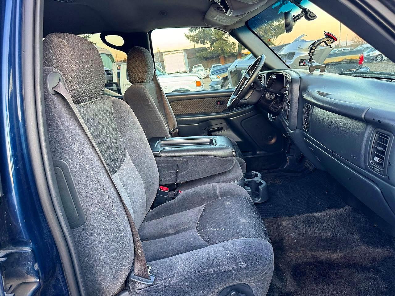 2002 CHEVROLET AVALANCHE