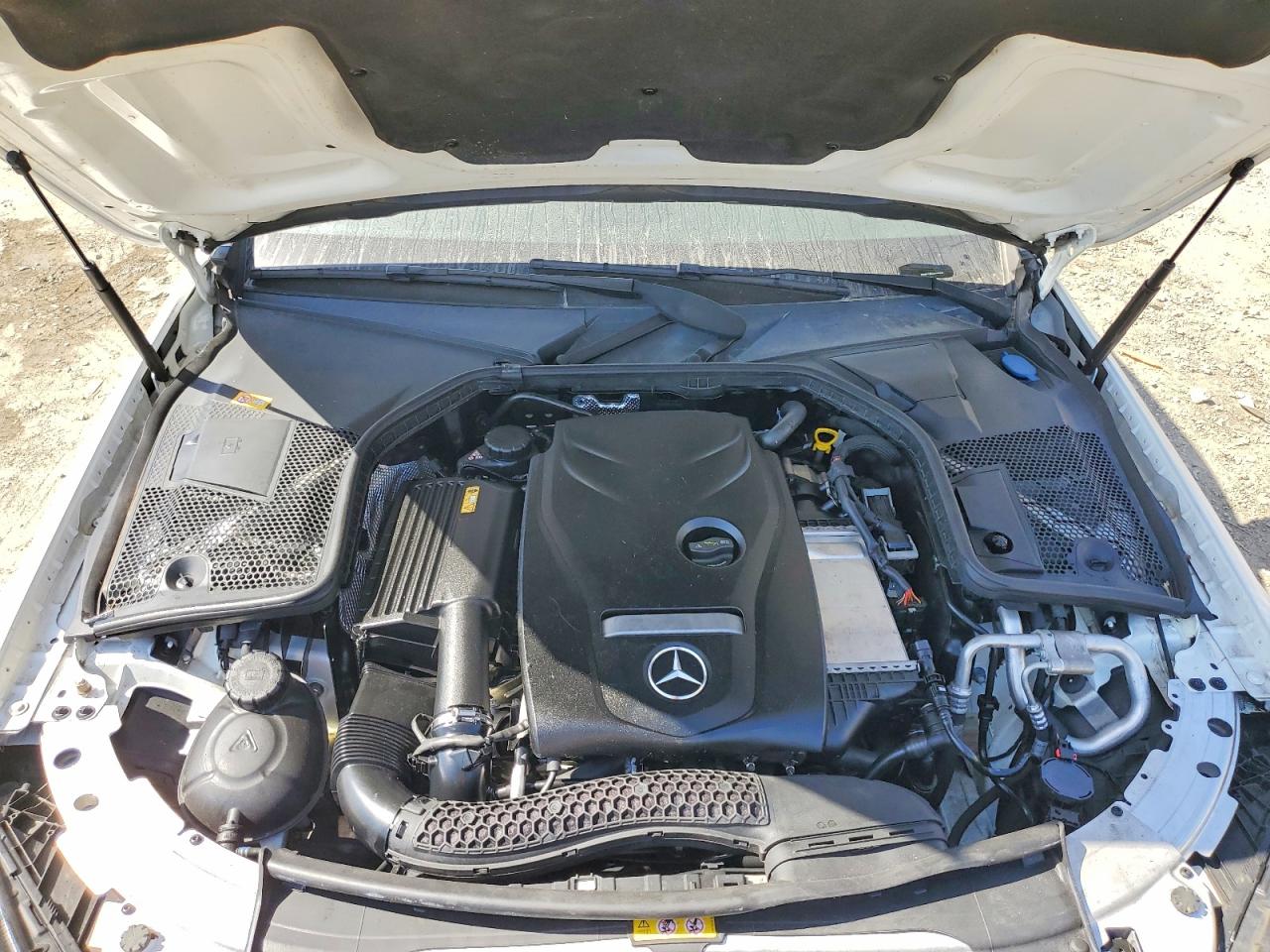 2016 MERCEDES-BENZ C-CLASS