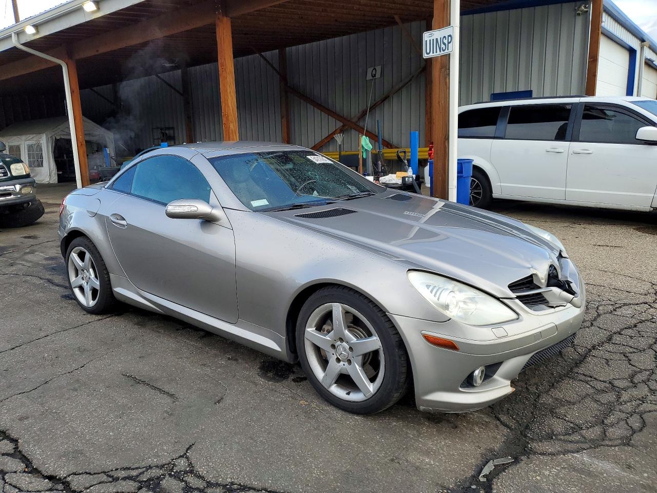 2006 MERCEDES-BENZ SLK-CLASS