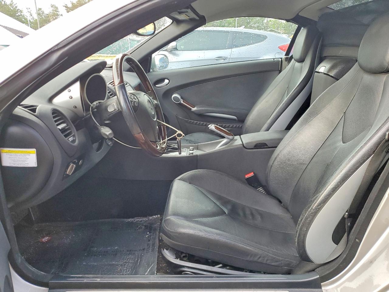 2006 MERCEDES-BENZ SLK-CLASS