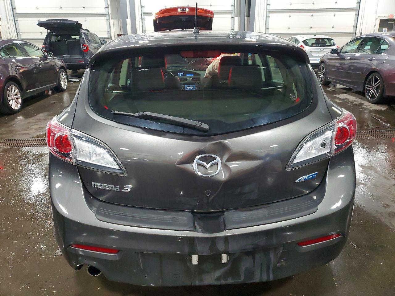 2013 MAZDA 3
