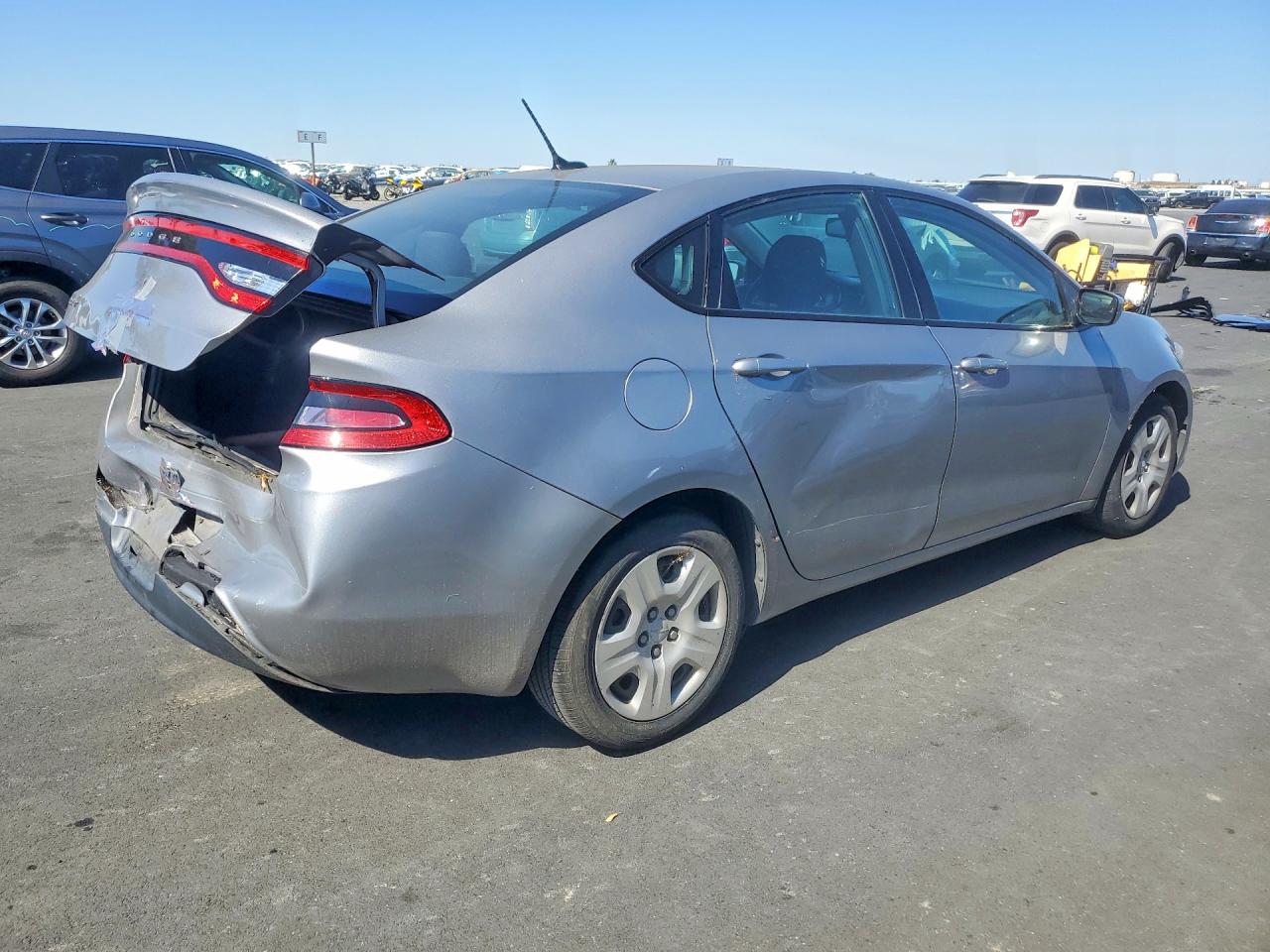 2016 DODGE DART