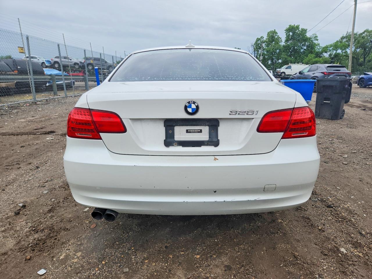 2012 BMW 3 SERIES