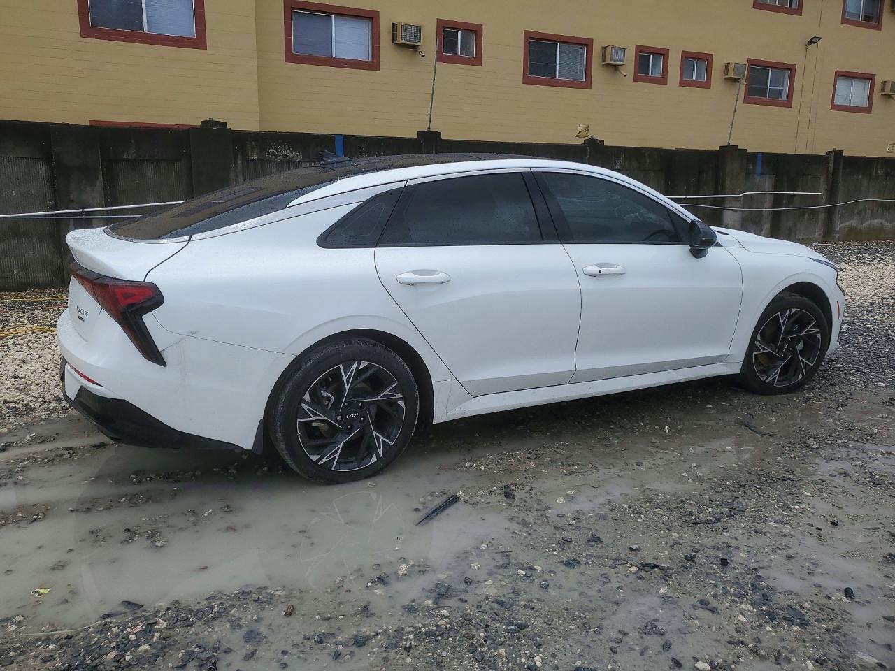 2025 KIA K5
