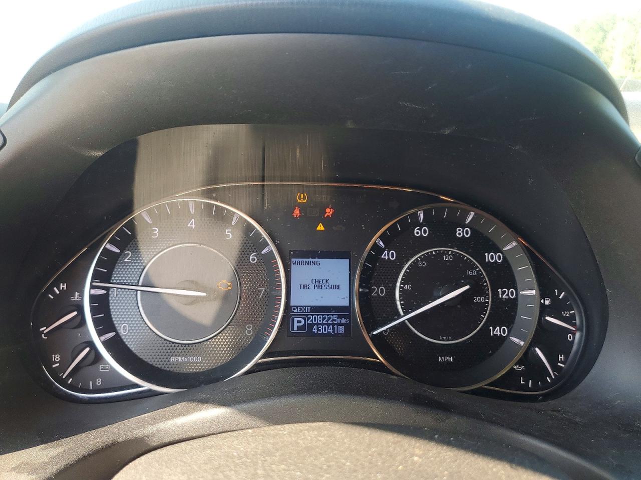 2017 NISSAN ARMADA