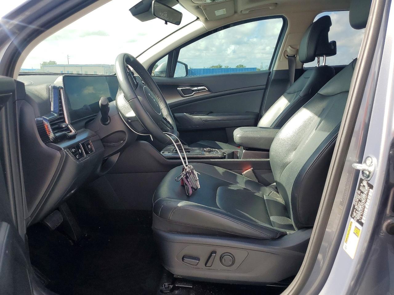 2025 KIA SPORTAGE
