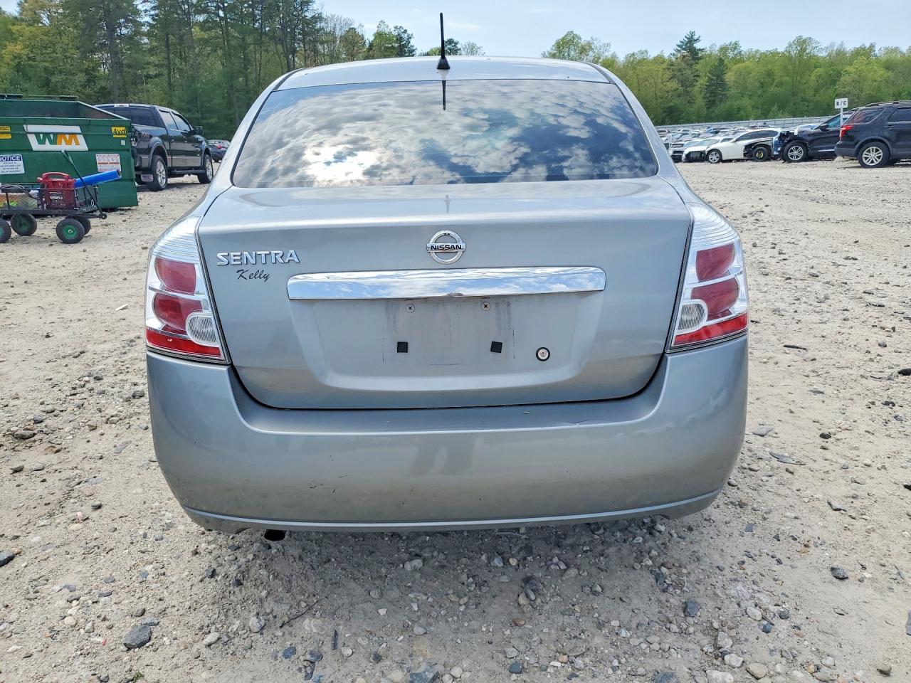 2010 NISSAN SENTRA